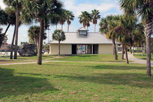 City Island & Tennis Center